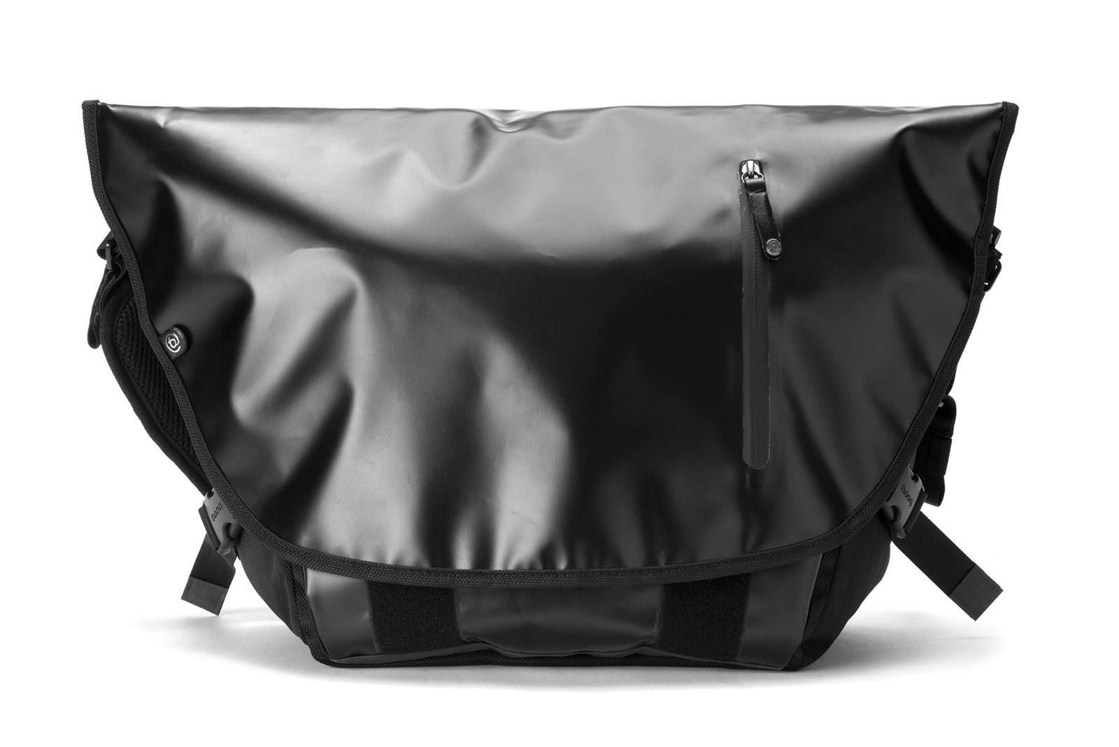 booq boa shift backpack for 15-inch laptop bshl-gft Nerve, black | Modern Laptop Messenger Bag for 15" Mac/PC
