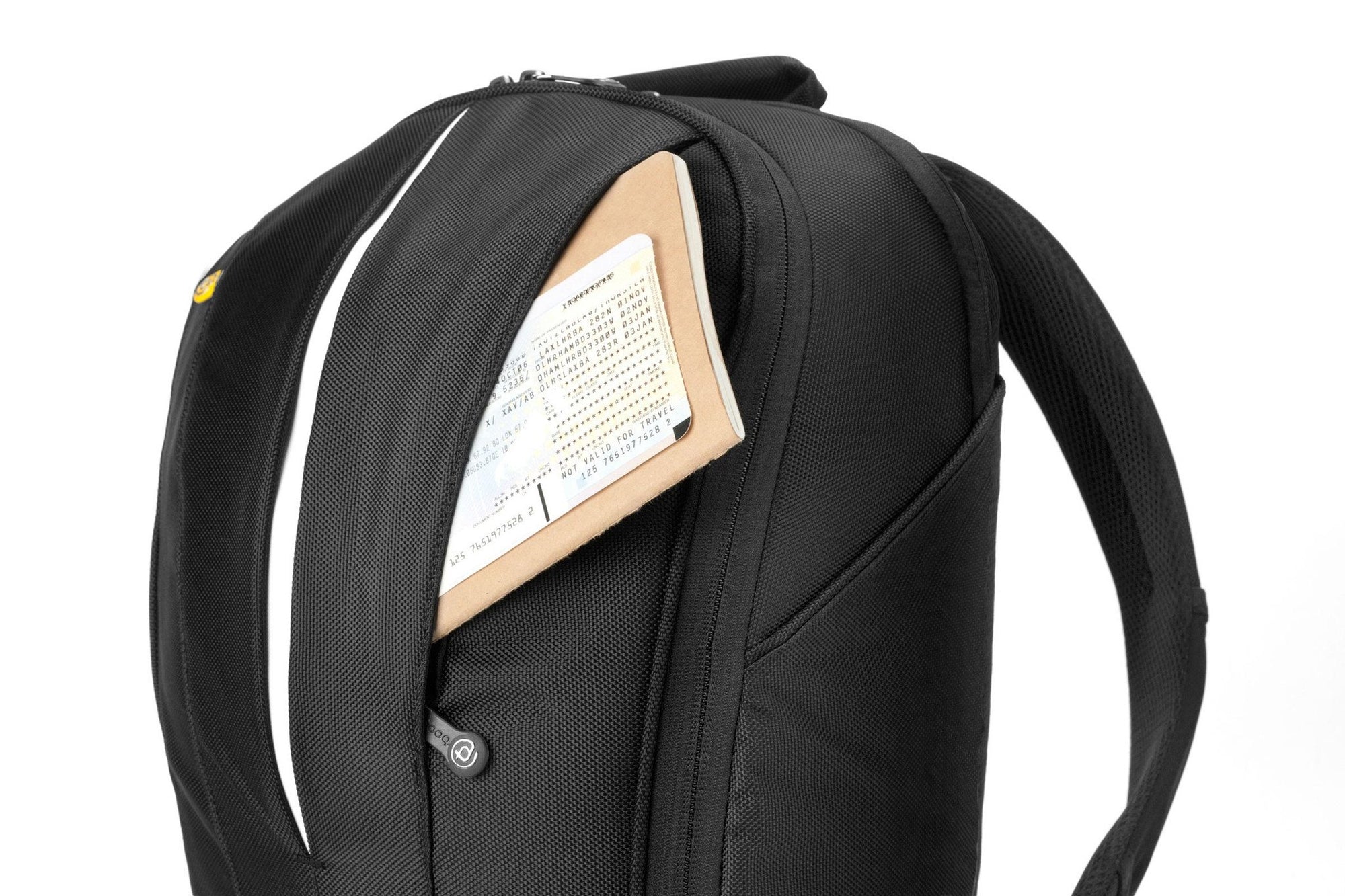 Booq Mamba Shift L Review: Slim and Stylish Notebook Bag
